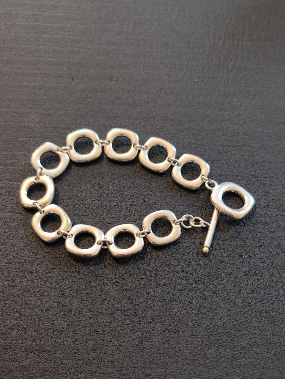 Silver Link Circle Toggle Bracelet - Women